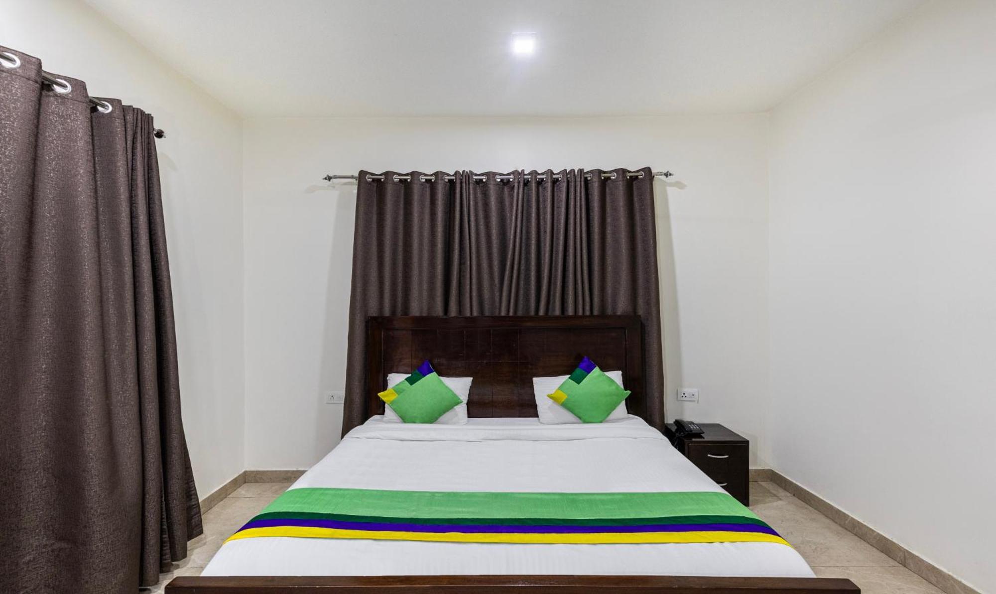 Treebo Olive Lake View Inn June Estate Bhīm Tāl 外观 照片