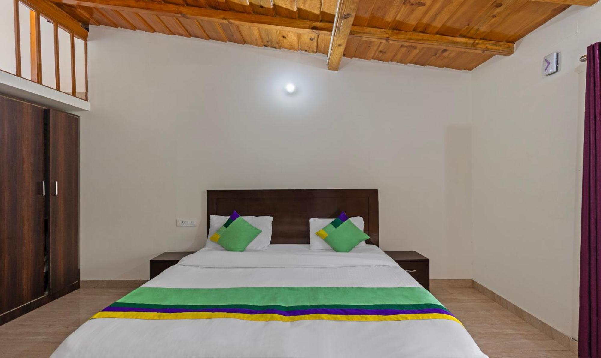 Treebo Olive Lake View Inn June Estate Bhīm Tāl 外观 照片