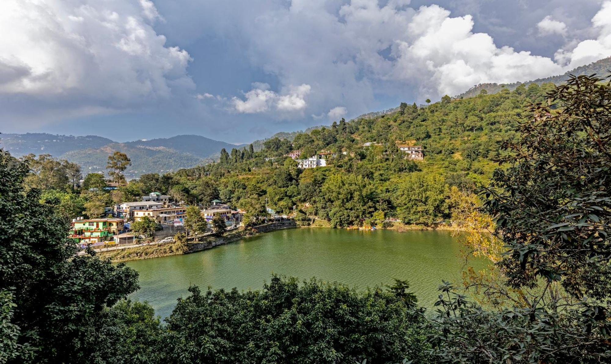 Treebo Olive Lake View Inn June Estate Bhīm Tāl 外观 照片