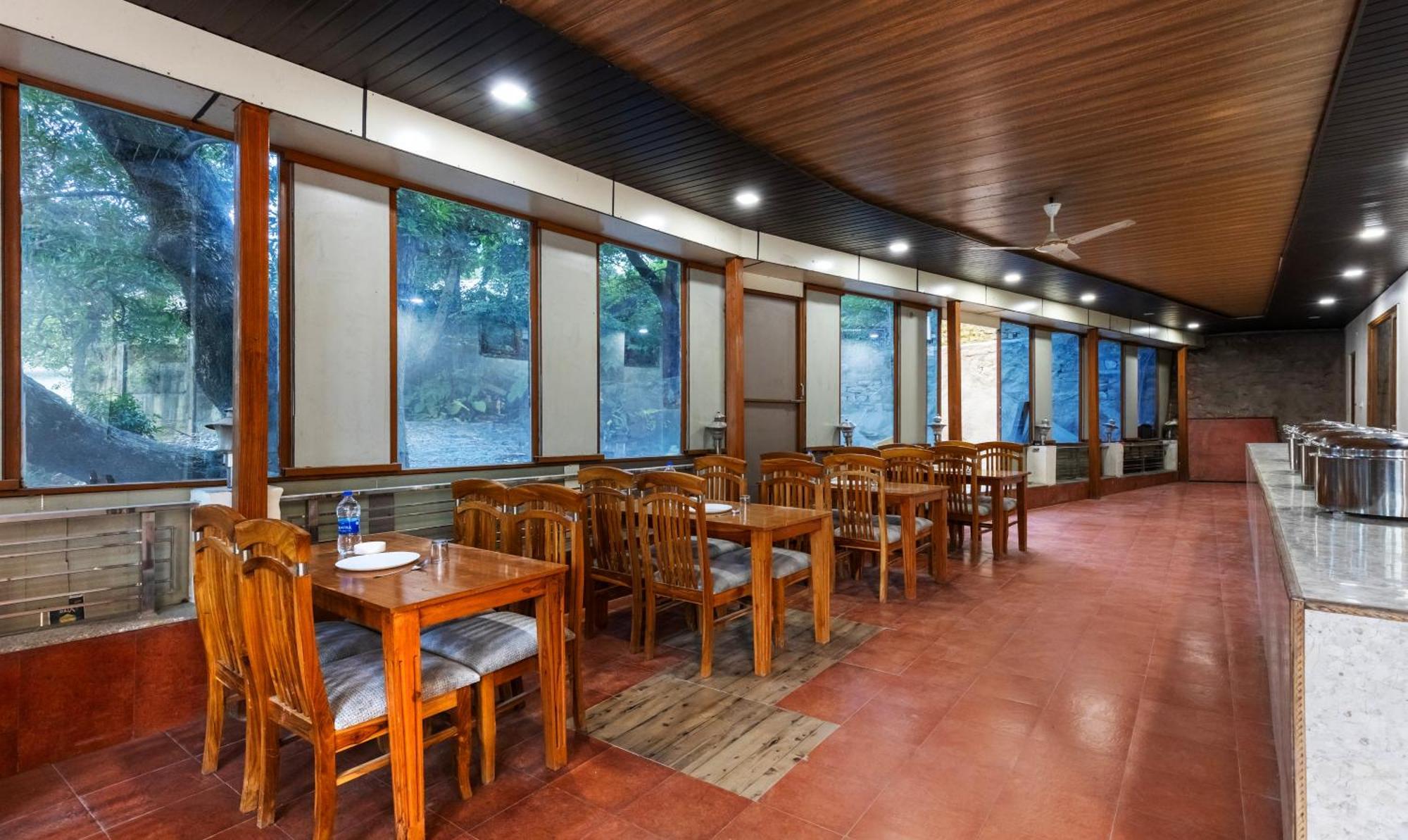 Treebo Olive Lake View Inn June Estate Bhīm Tāl 外观 照片