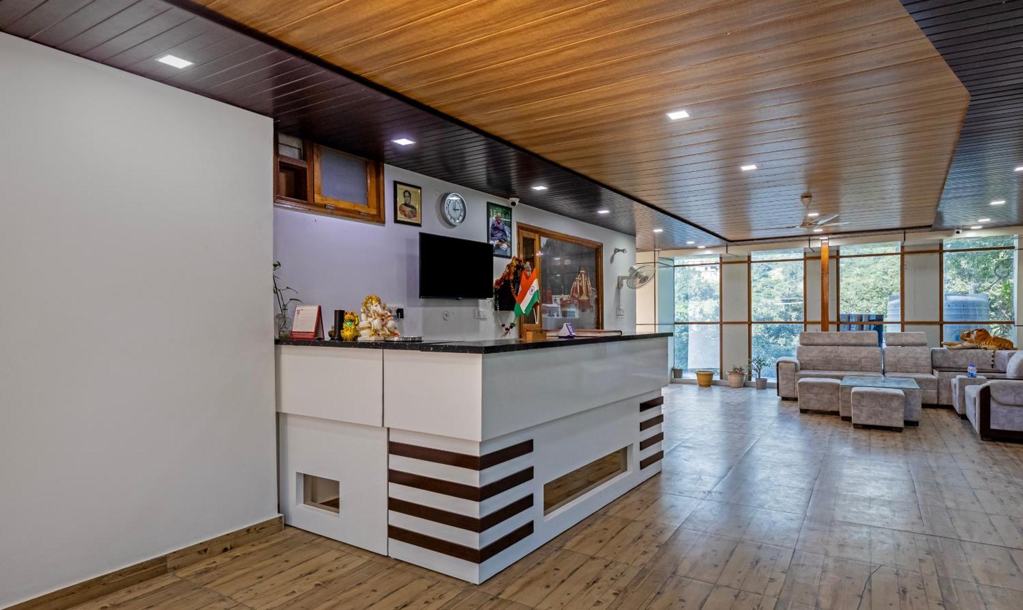 Treebo Olive Lake View Inn June Estate Bhīm Tāl 外观 照片